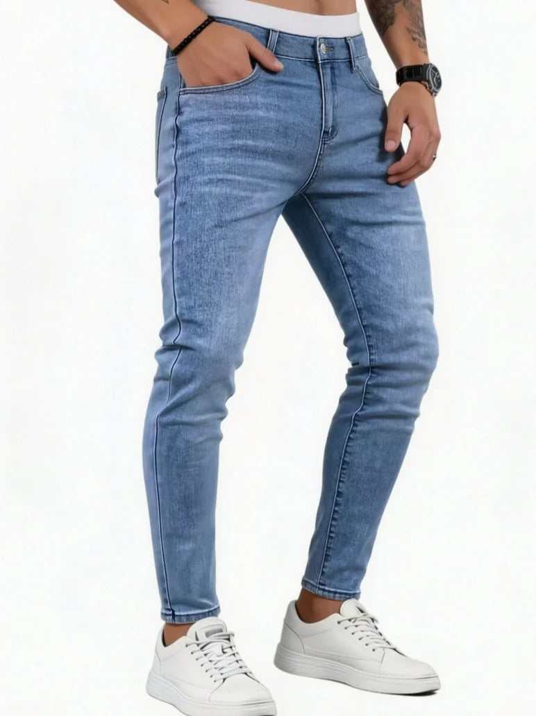 Trendy Slim-Fit Denim Jeans with Stretch