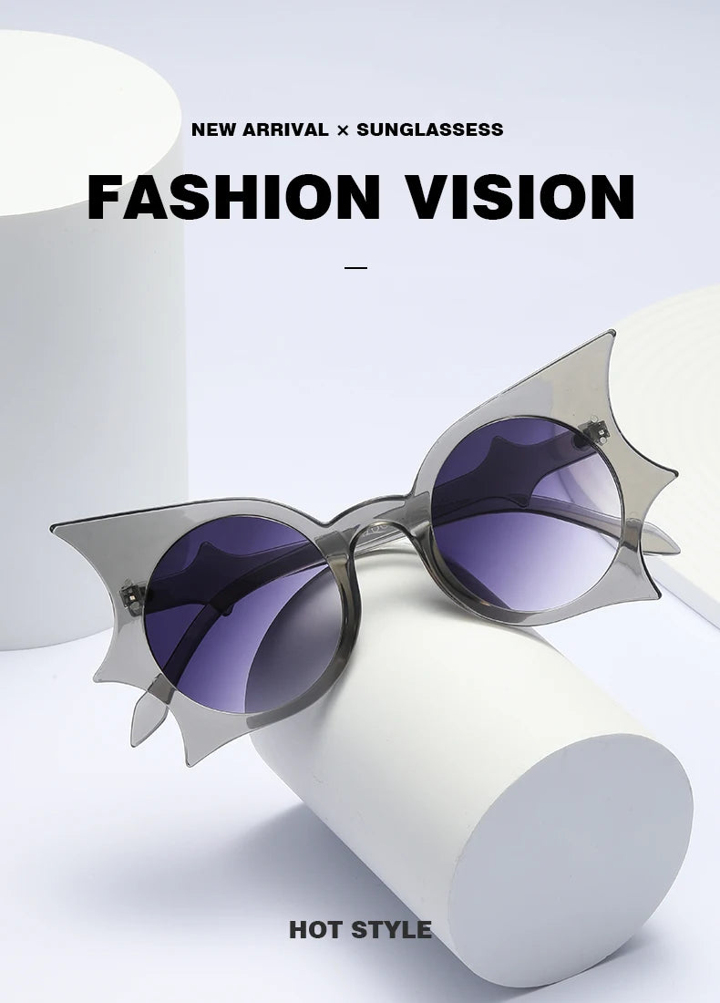 2pcs Bat Shaped Sunglasses