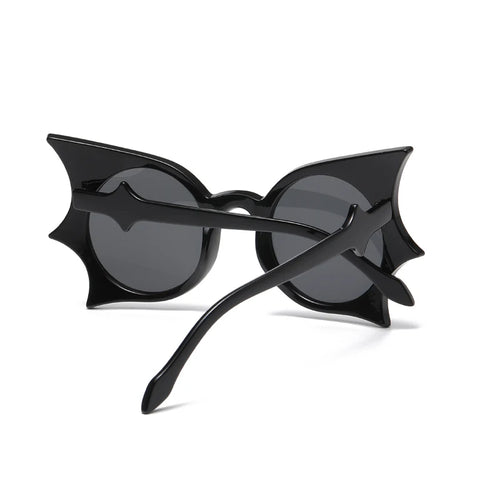 2pcs Bat Shaped Sunglasses